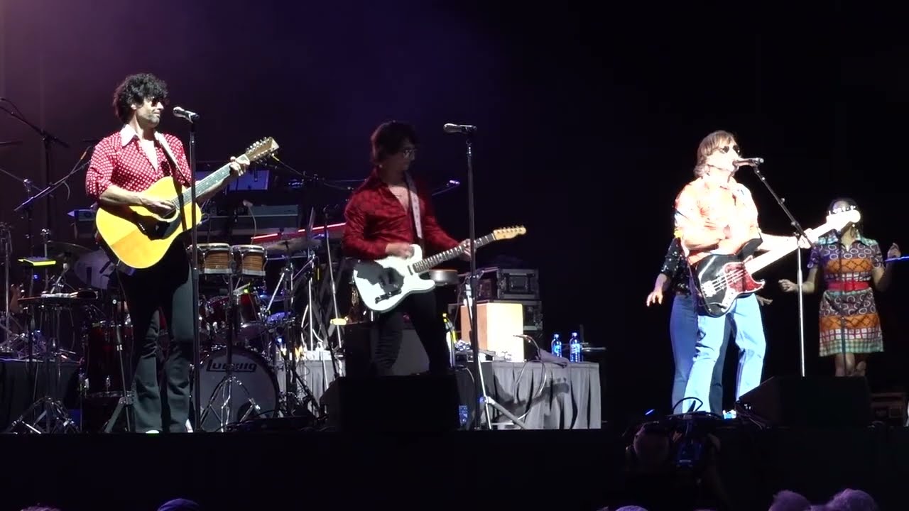 Yacht Rock Revue - Lonesome Loser