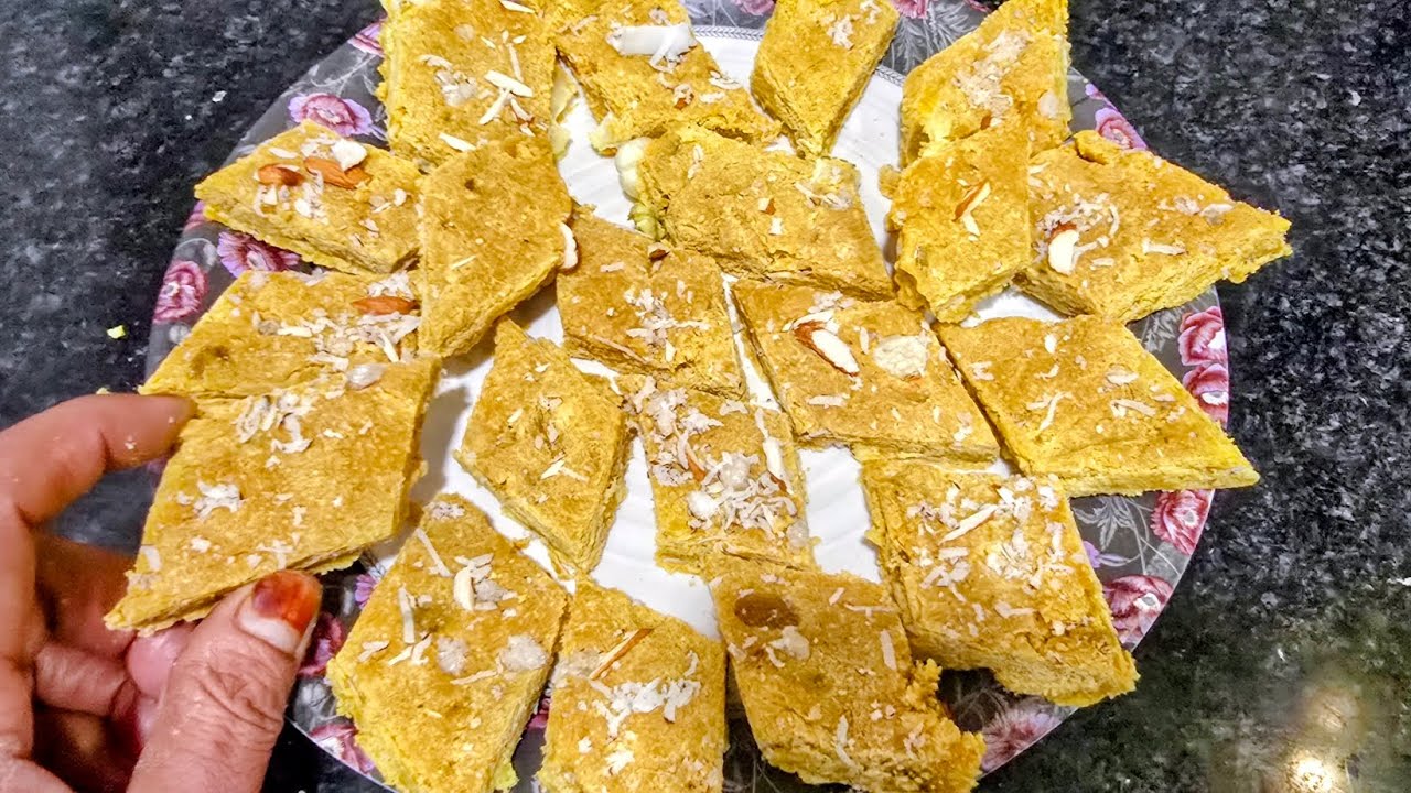 की आसान रेसिपीघर पर बनाएं स्वादिष्ट बेसन की कतली |  | झटपट10 मिनट में ब परफेक्ट Besan Katli Recipe |