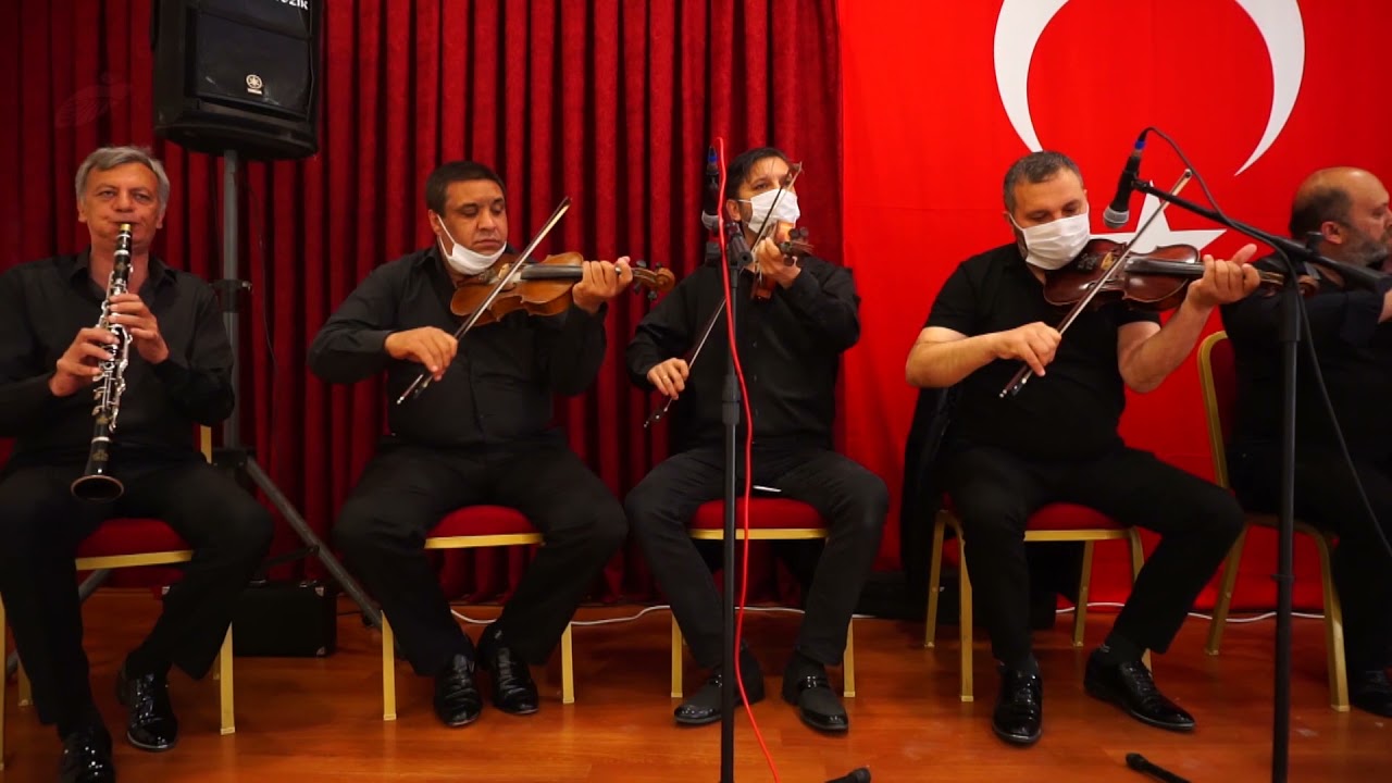 Yandım Ayşem - Karyolamın Demiri Zeki Arslan ve Orkestrası