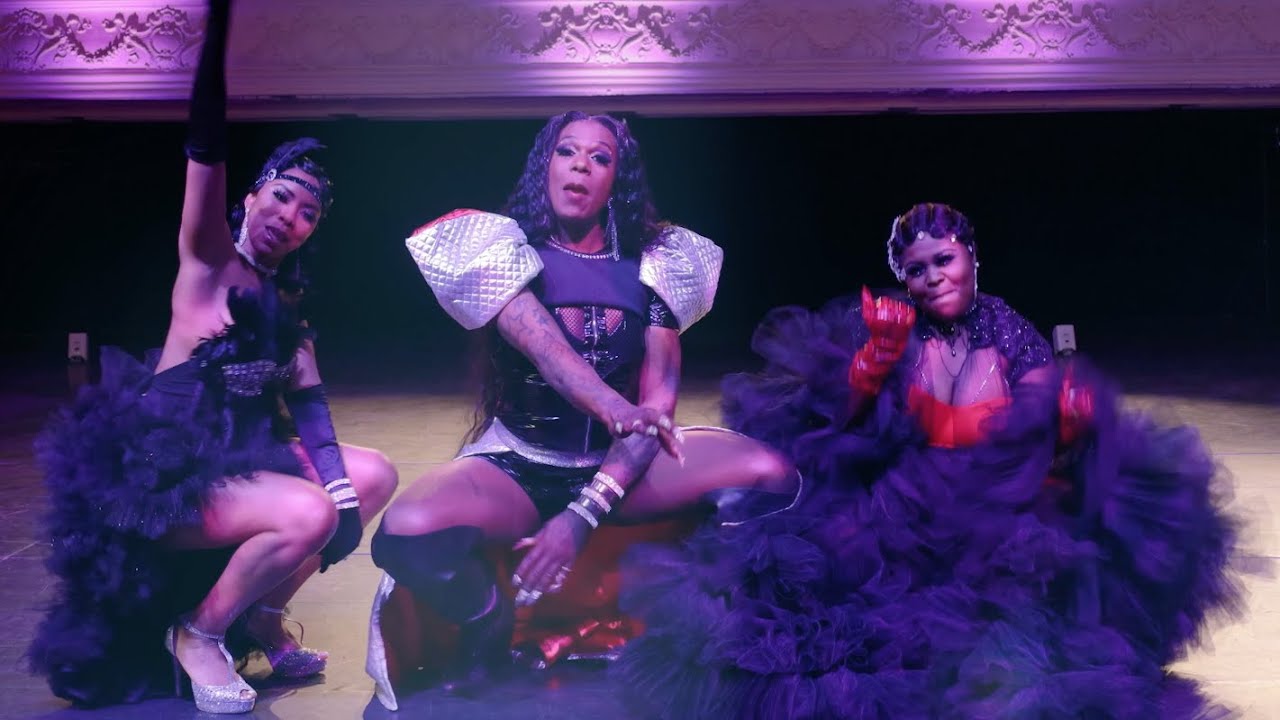 Big Freedia - Betty Bussit (feat. Soaky Siren & Tank and The Bangas) [Official Music Video]