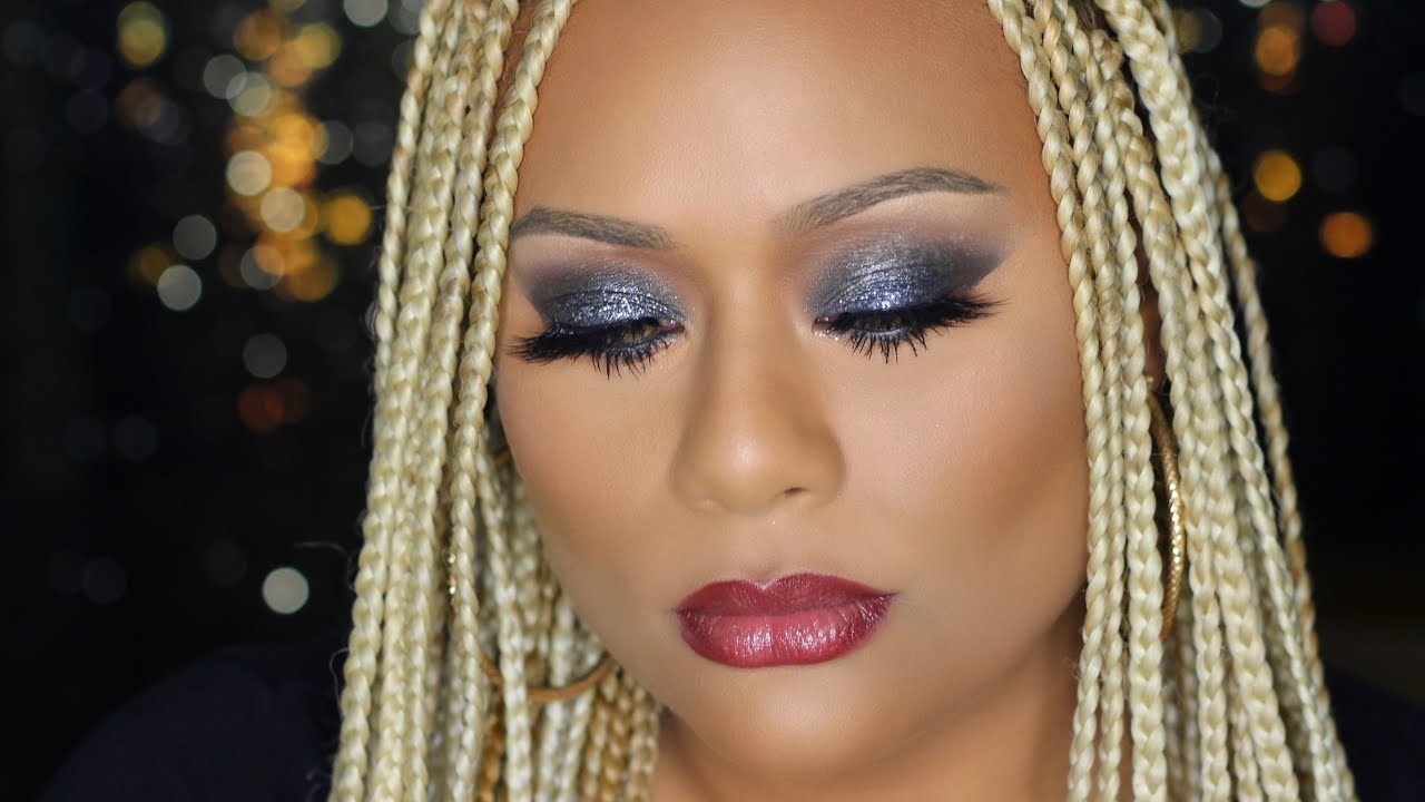 Silver and Smokey with Urban Decay Heavy Metals Palette