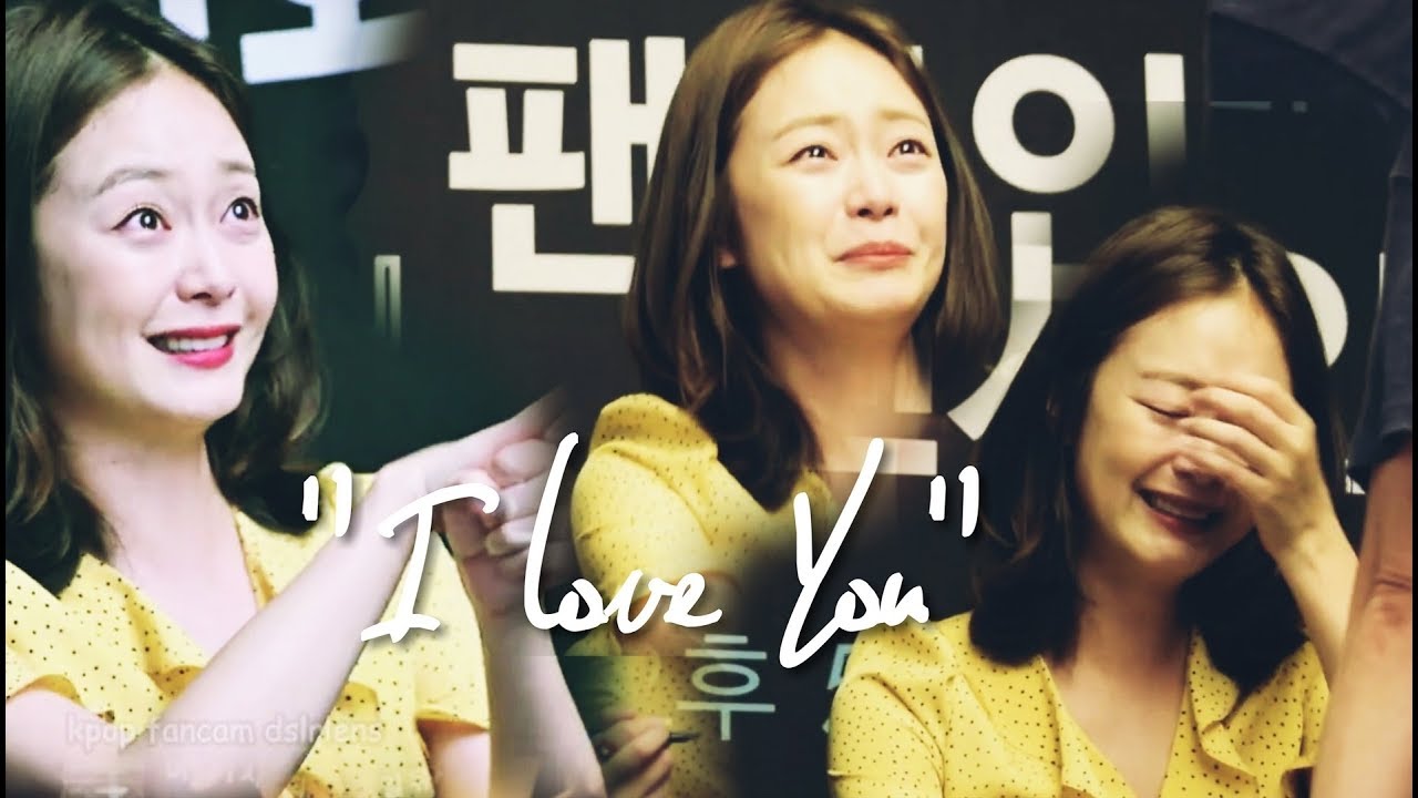 The moment at Jeon So Min Fansign Event that makes many fans cried