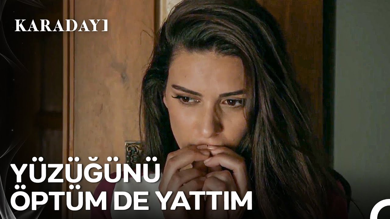 Feride, Mahir'in Hediyesini Yanından Ayırmıyor - Karadayı