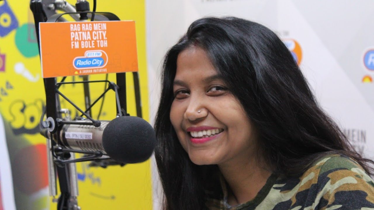 रेडियो जॉकी कैसे बने // how to become an RJ Radio Jockey