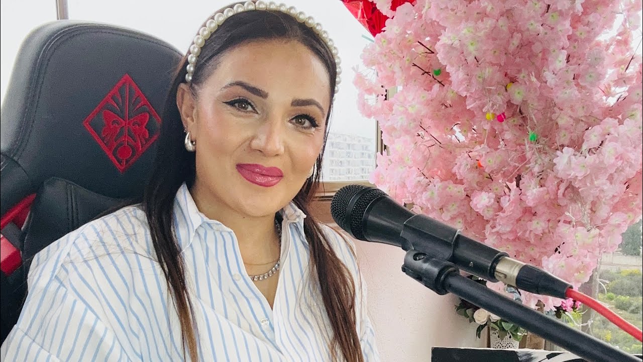HopTek Kolbastı  Piyanist Tuğçe                  (İnstagramda 520 Bin izlenen)