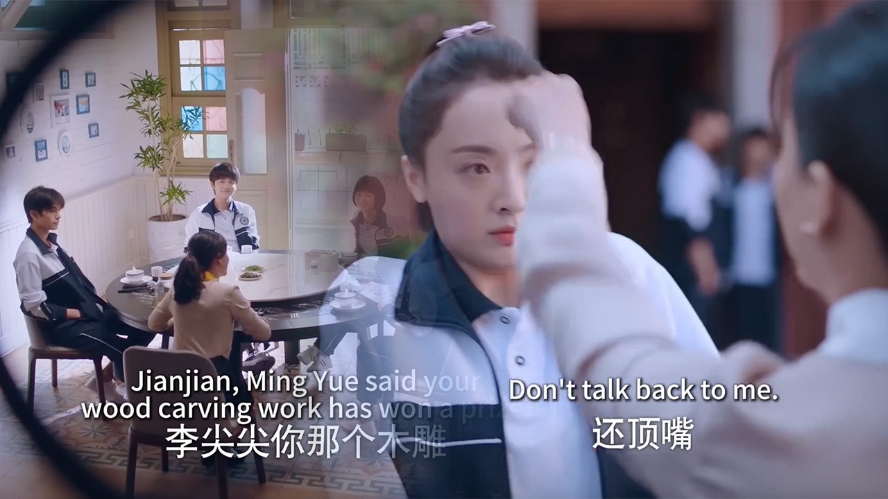 😭妹妹被閨蜜媽媽當街欺負！校草哥哥趕到後心疼壞了