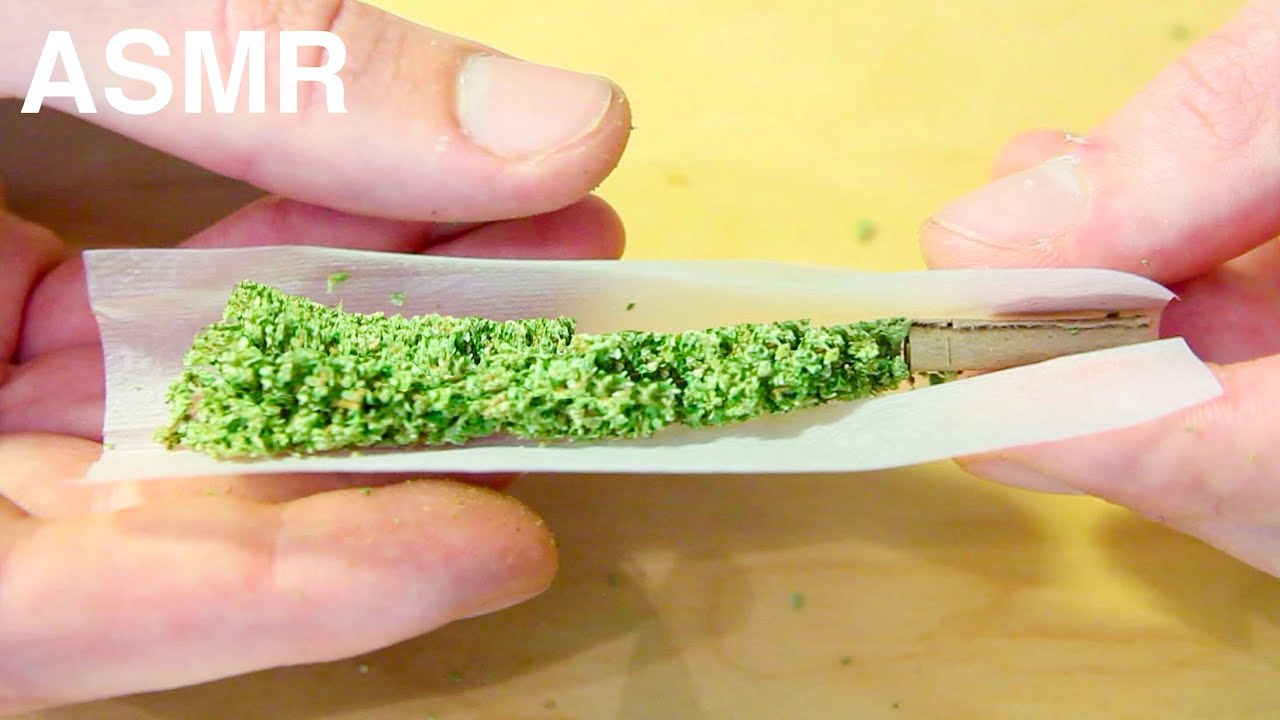 ASMR WEED | HOW TO ROLL THE QUICKEST JOINT