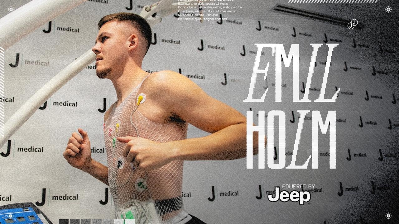The first day of EMIL HOLM at Juventus ⚪​⚫​ | Behind the scenes | FIRST DRIVE