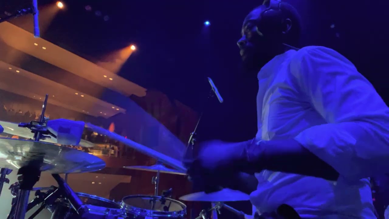 Mike Kalambay azali se ye moko, mal alaise ,belela, live in Dallas drums cover by Christian Skybatt