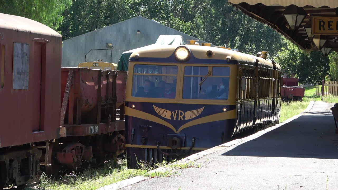 Historical Australian Railways - The Yarra Valley Railway's Vintage 1948 Walker Rail Motor.