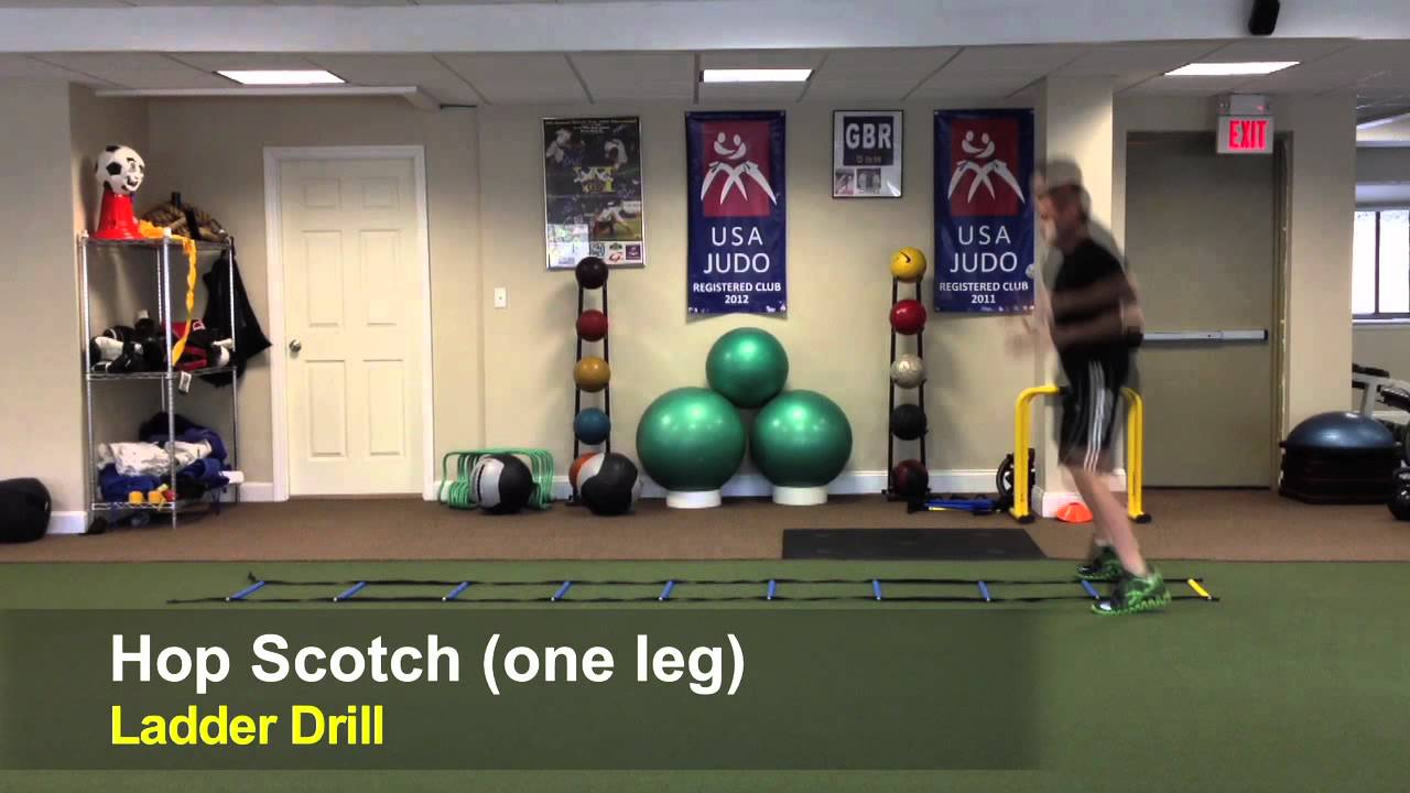 LADDER DRILL - HOP SCOTCH (ONE LEG)