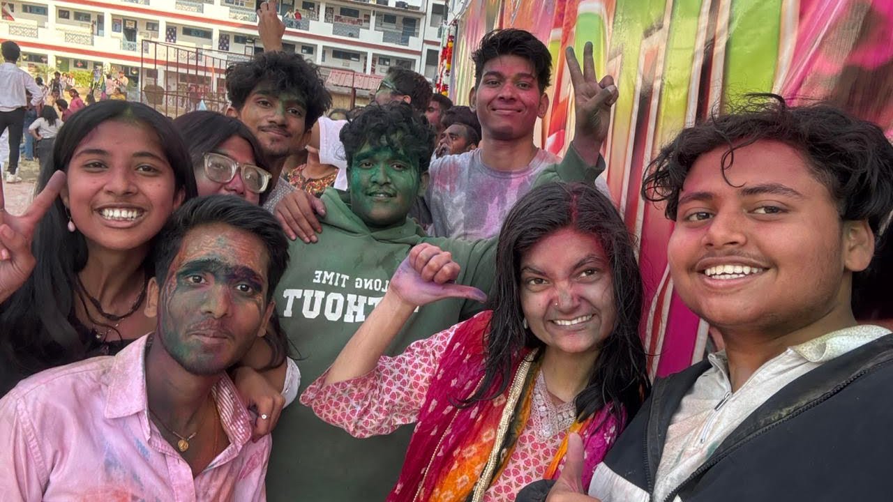 Holi event in our college🫶/dolphin institute biomedical natural science college Dehradun ❤️