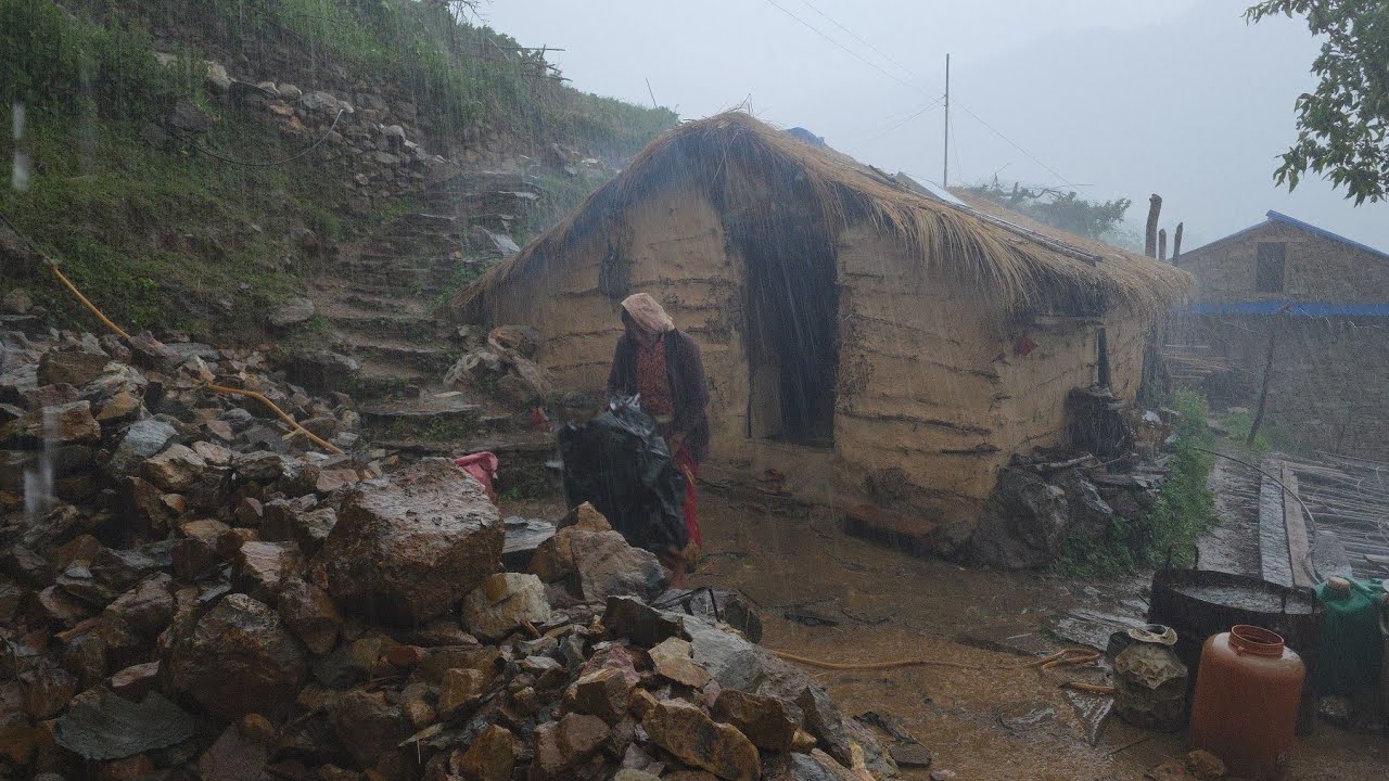 This Is Himalyan Nepali Mountain Village Life Heavy Rainy Day |Naturelly Village Dacumentary Video |