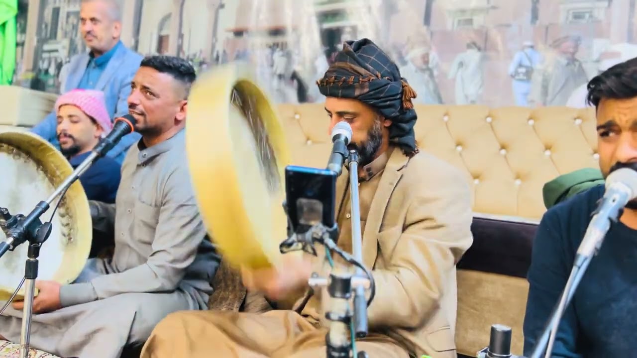 صيح ابو عبداللطيف || المداح عقيل العبيدي 