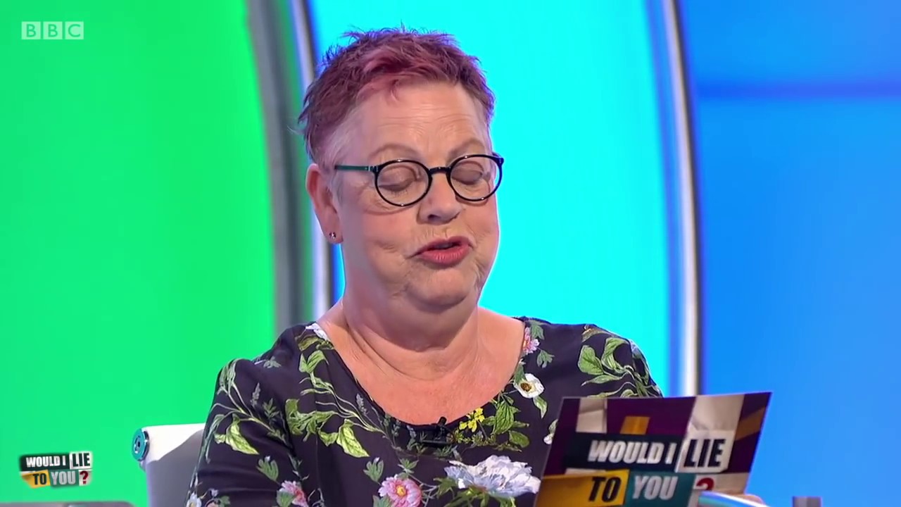 Did Jo Brand carry a live pigeon in her pocket on the tube? - Would I Lie to You? [HD][CC-EN,NL]