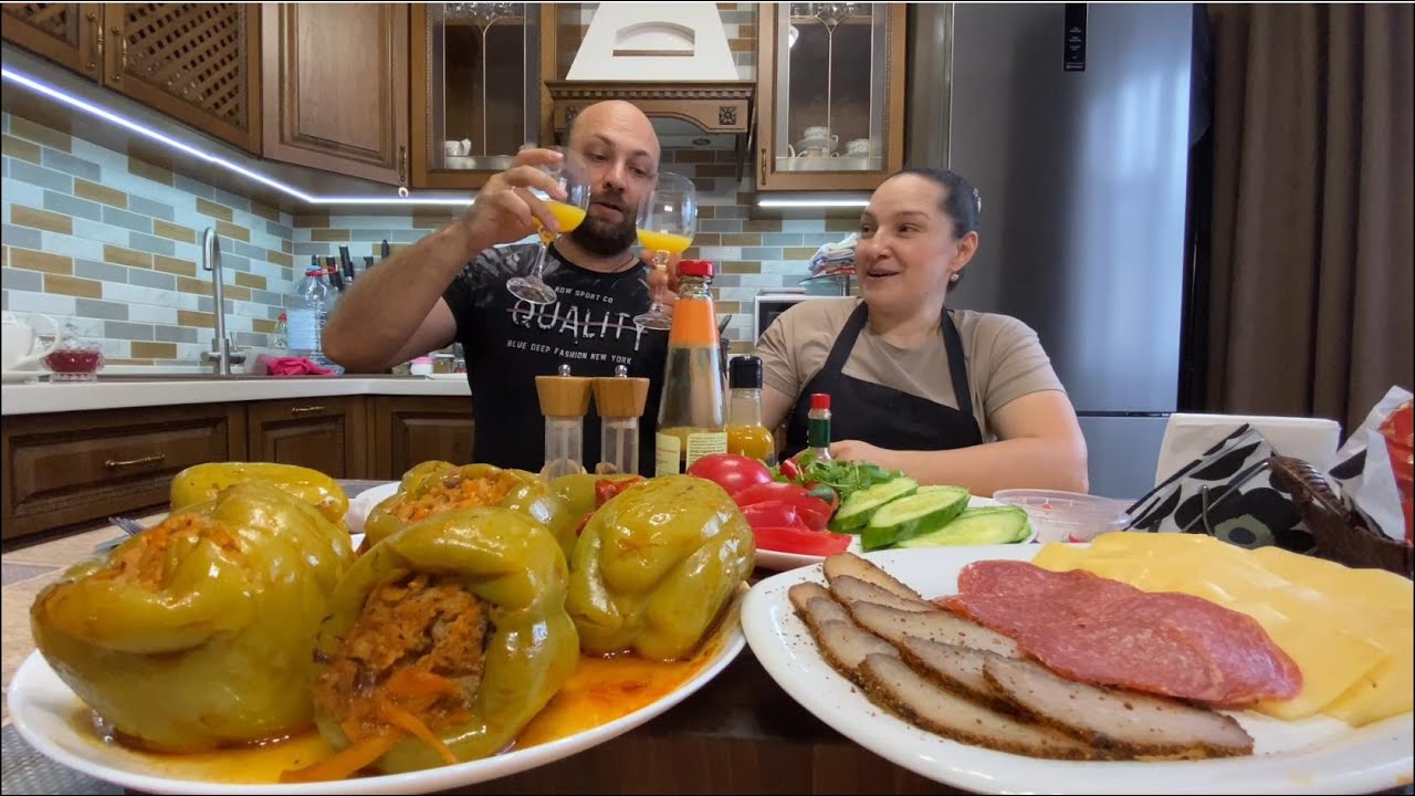 Мукбанг. Едим перец. Я вернулся и всё съел, видно с голодухи) @galina_kuhnya