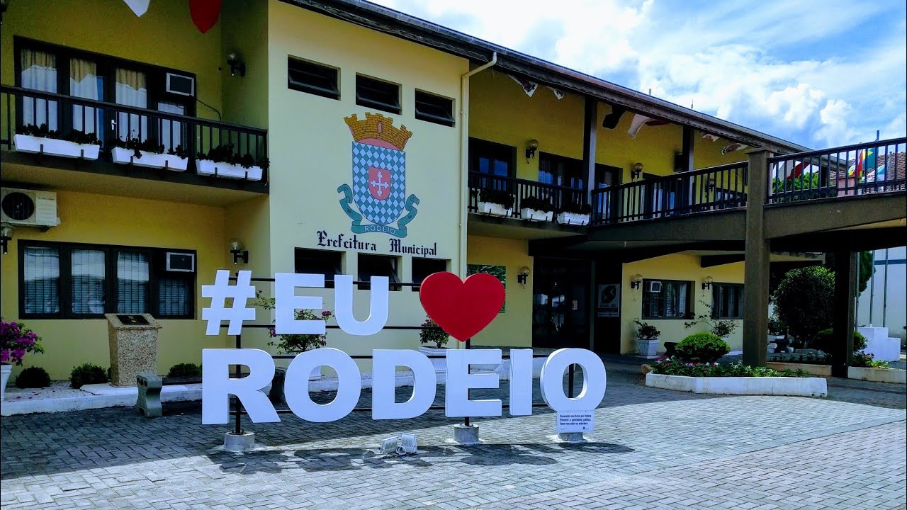 Rodeio SC á Timbó SC.   interior / pela  SC 110.