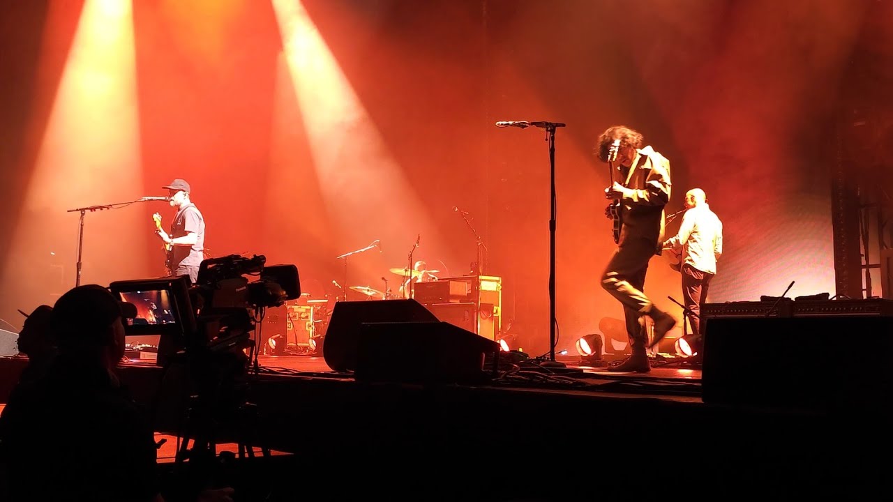 BRAND NEW - The Quiet Things That No One Ever Knows - Seattle - May 30, 2025 - Live Intro & Opening