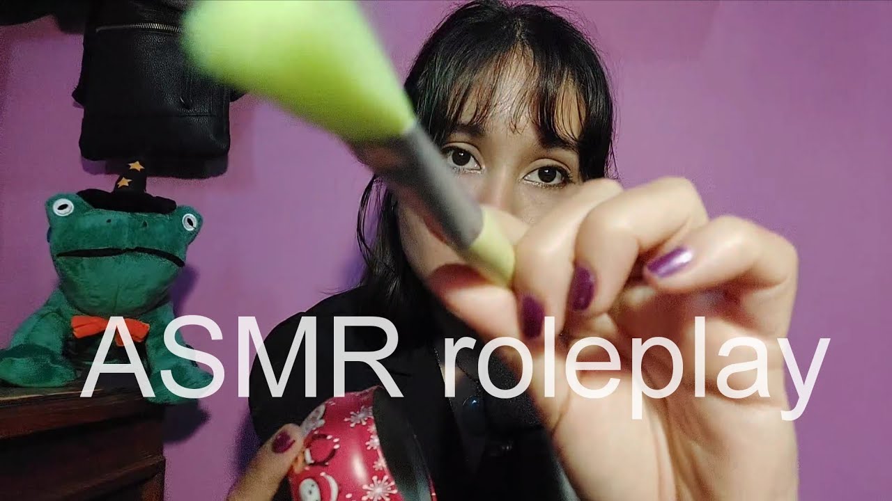 🎙ASMR roleplay tu amiga rara te hace un facial|Chewingsounds.