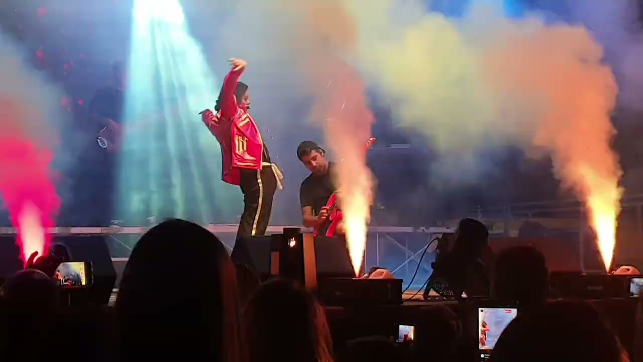 Sergio Cortés canta Beat It (Michael Jackson tribute) - Iglesias - Sardegna Tour Italy 2022