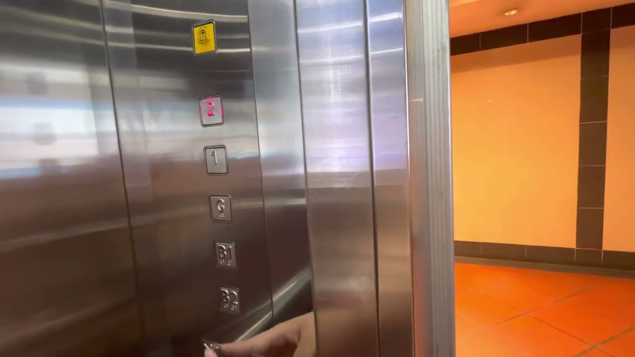 Fujitec Elevator at The Curve.