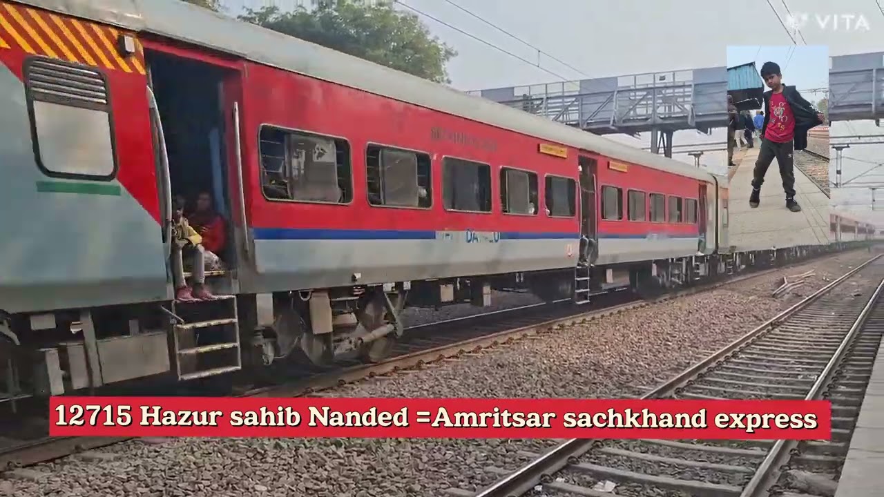 5 trains overtake skip crossing. #indianrailways #railway #railwaycontent 