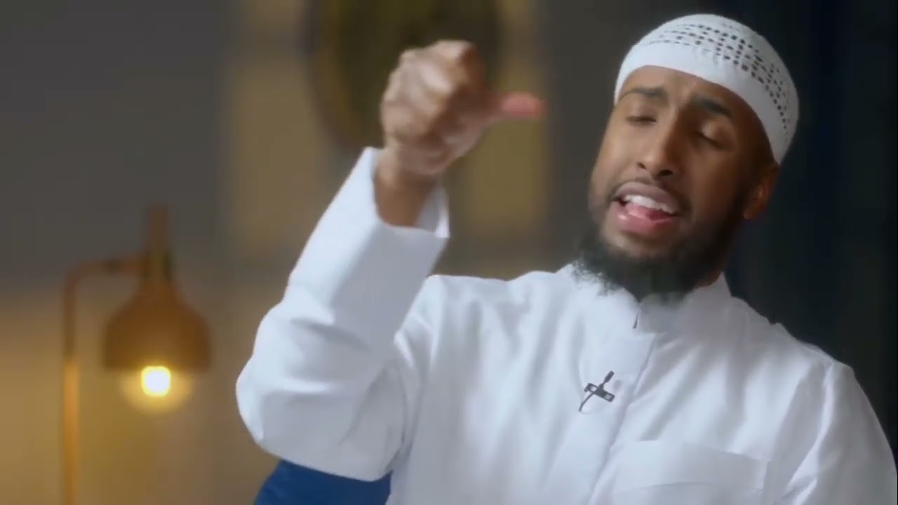 The Greatest form of Explaining the Quran, Allah Explaining the Qur'an by himself.