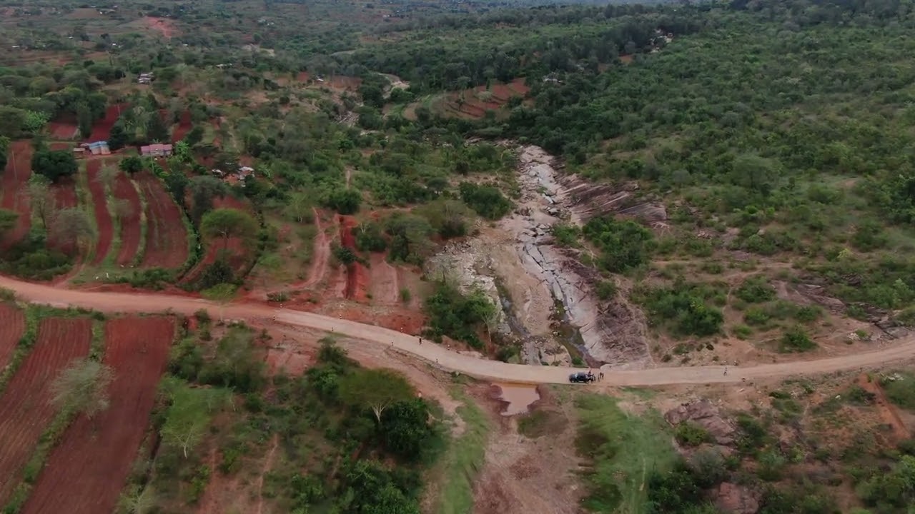 Itetani Drone shot: River between Itetani and Wambuli