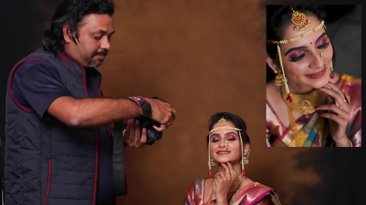 Marathi bride Poses with Canon 6D mark2 and 50mm lens by Dipak vaghela bridal Portrait.