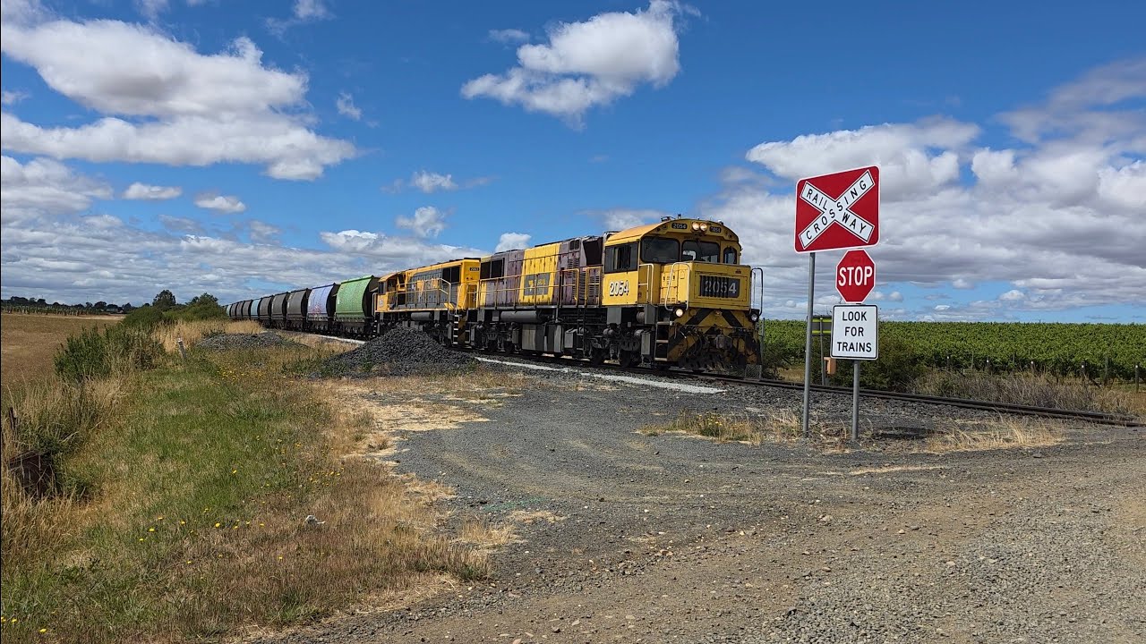 TasRail 2054 2053 #46 Coal train Daveys Lane