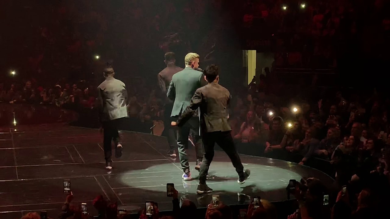 Justin Timberlake LIVE “Suit & Tie” Man Of The Woods Tour Sprint Center Kansas City MO 3/21/19