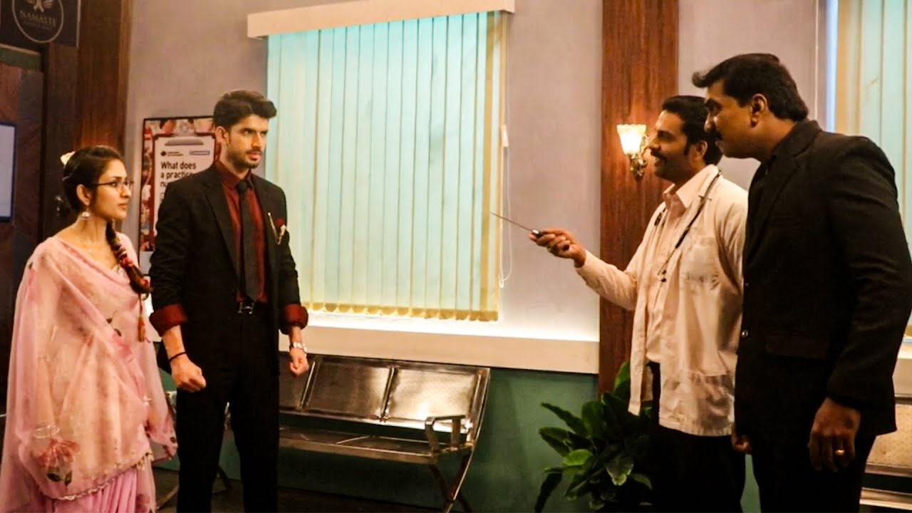 Parineeti | On Set |  Preet Aur Aditya Gundo Ko Dekh Bhage Waha Se | Colours Tv