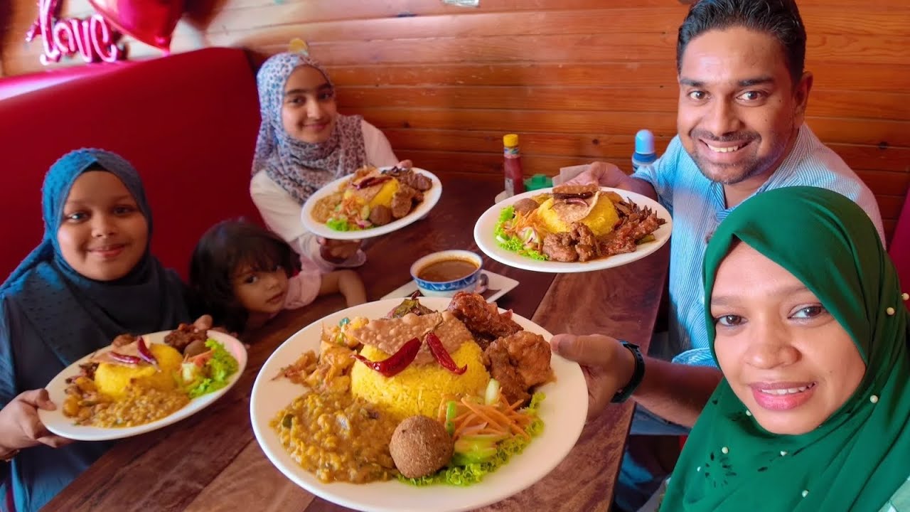 Double Cheese එකට කන්න ආවා - Sri Lanka Food - Vlogs - sinhala vlog