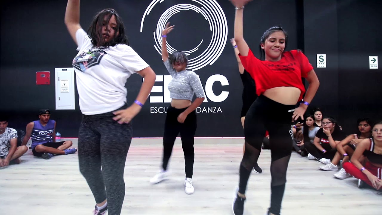 Con altura - Rosalía & J Balvin ft. el Guincho // Coreografía: Marco Tejada.