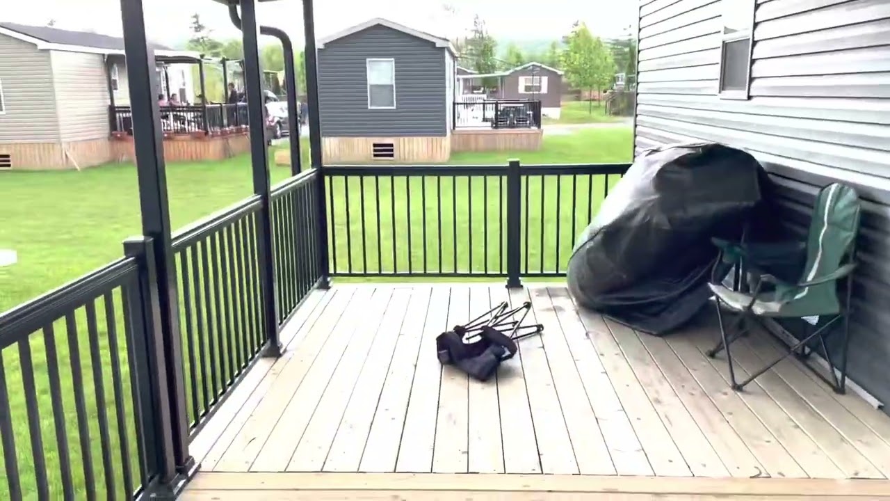 Mobile home 3 bedroom in Vine ridge resort Niagara on the lake #CindyWenRealEstate