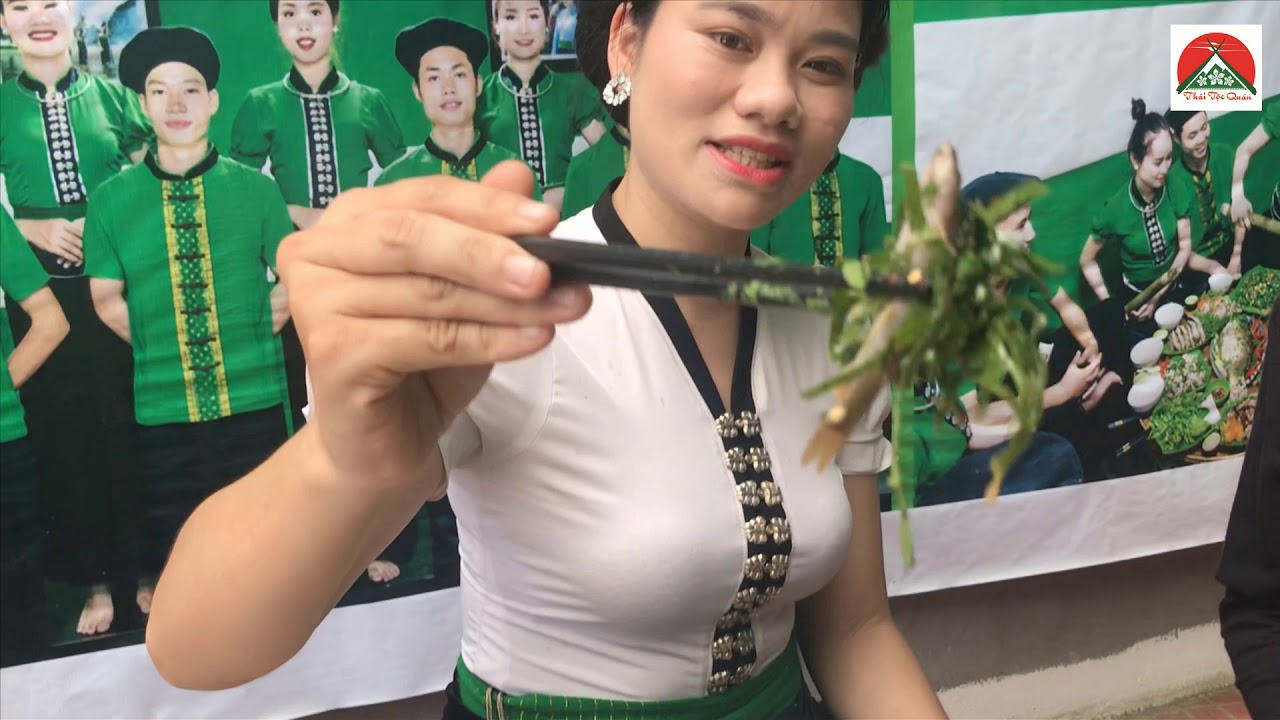 Gỏi cá nhảy - Thái tộc quán Lào Cai