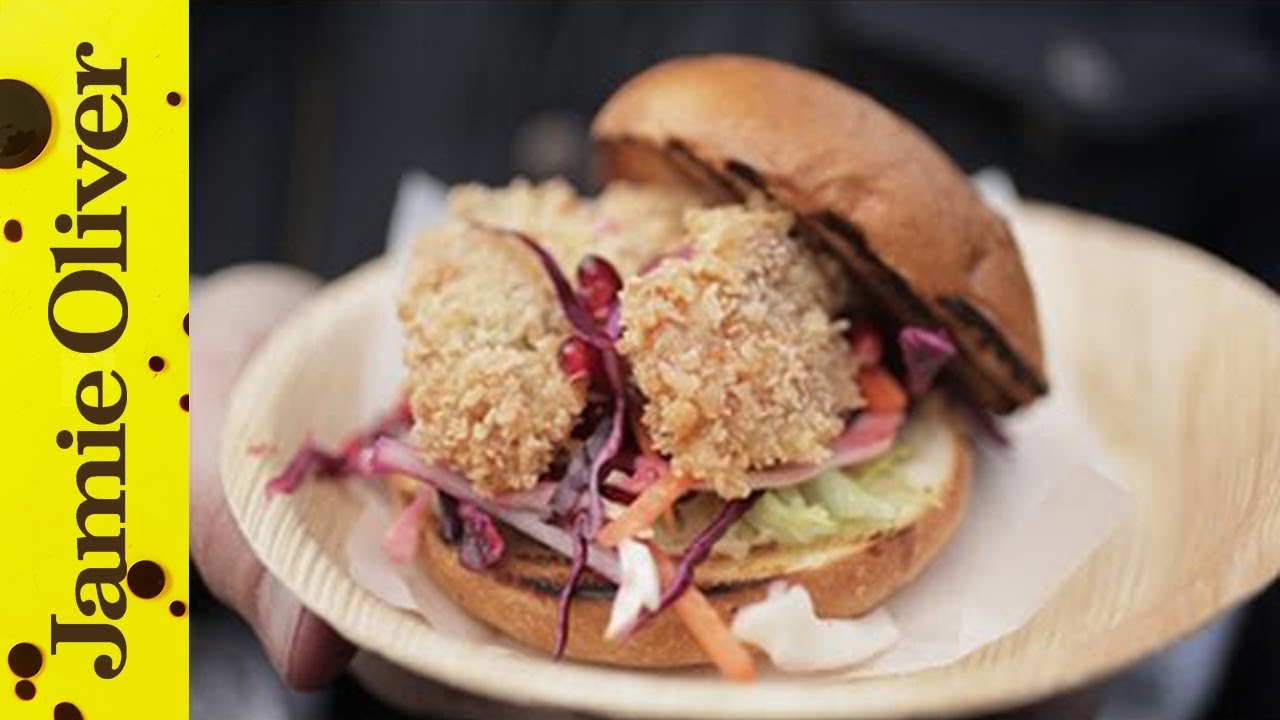 Oyster Po Boy Sandwich with Sriracha Mayo | Food Busker