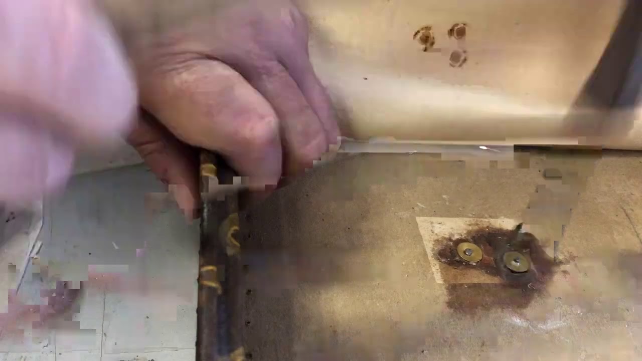 Changer une poignée cuir sur Vanity case Louis Vuitton / How to Change handel on  Vuitton case