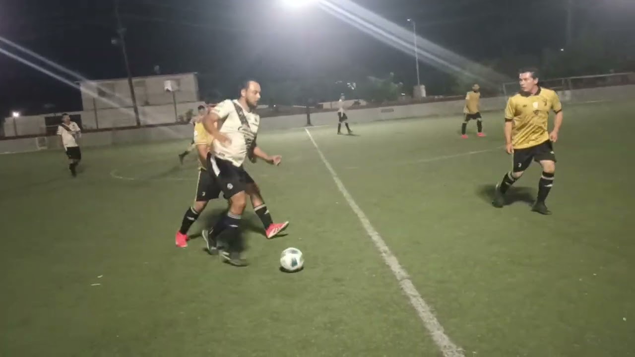Torote F.C. vs Black Sheep, primer tiempo (1-2)