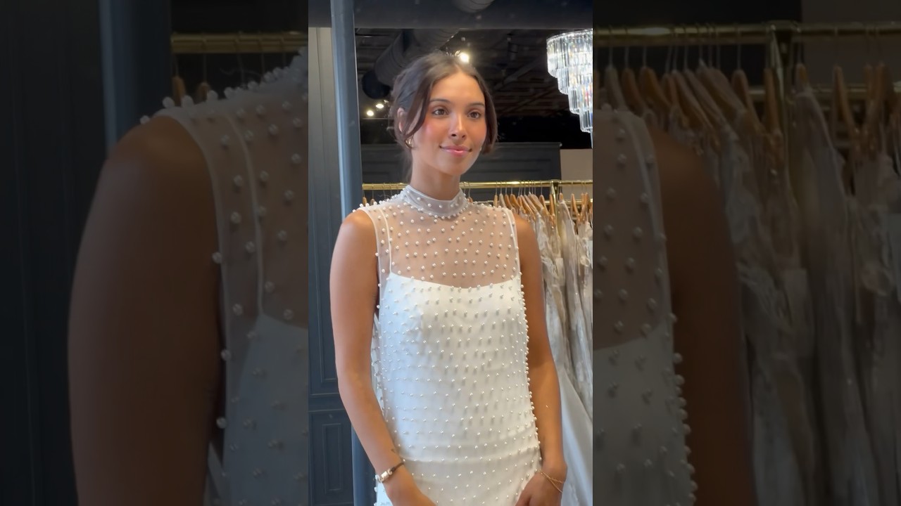 The pearl wedding dress everyone is in love with! 