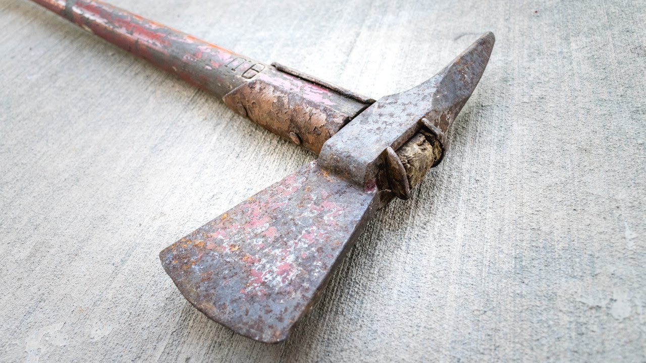 Rusty Firemans Axe | Full Restoration