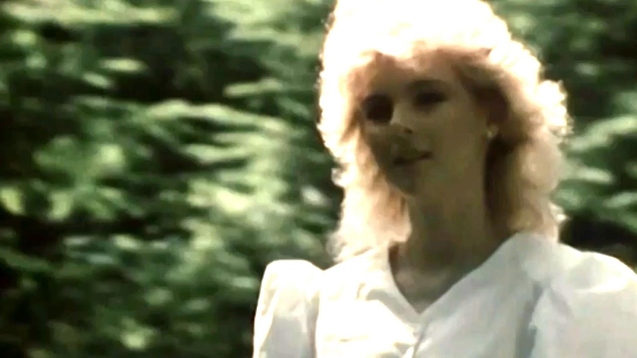 Iveta Bartošová | Tichá píseň | 1988 | VideoMix
