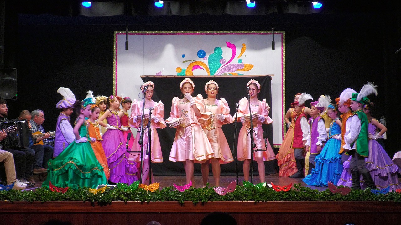 Dança de Pandeiro do Projecto Mute - Escola dos Biscoitos