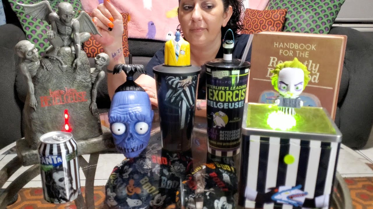 Beetlejuice 2 Regal Movie Theater Popcorn Bucket & Sandworm Cup Collection Unboxing & Review Video
