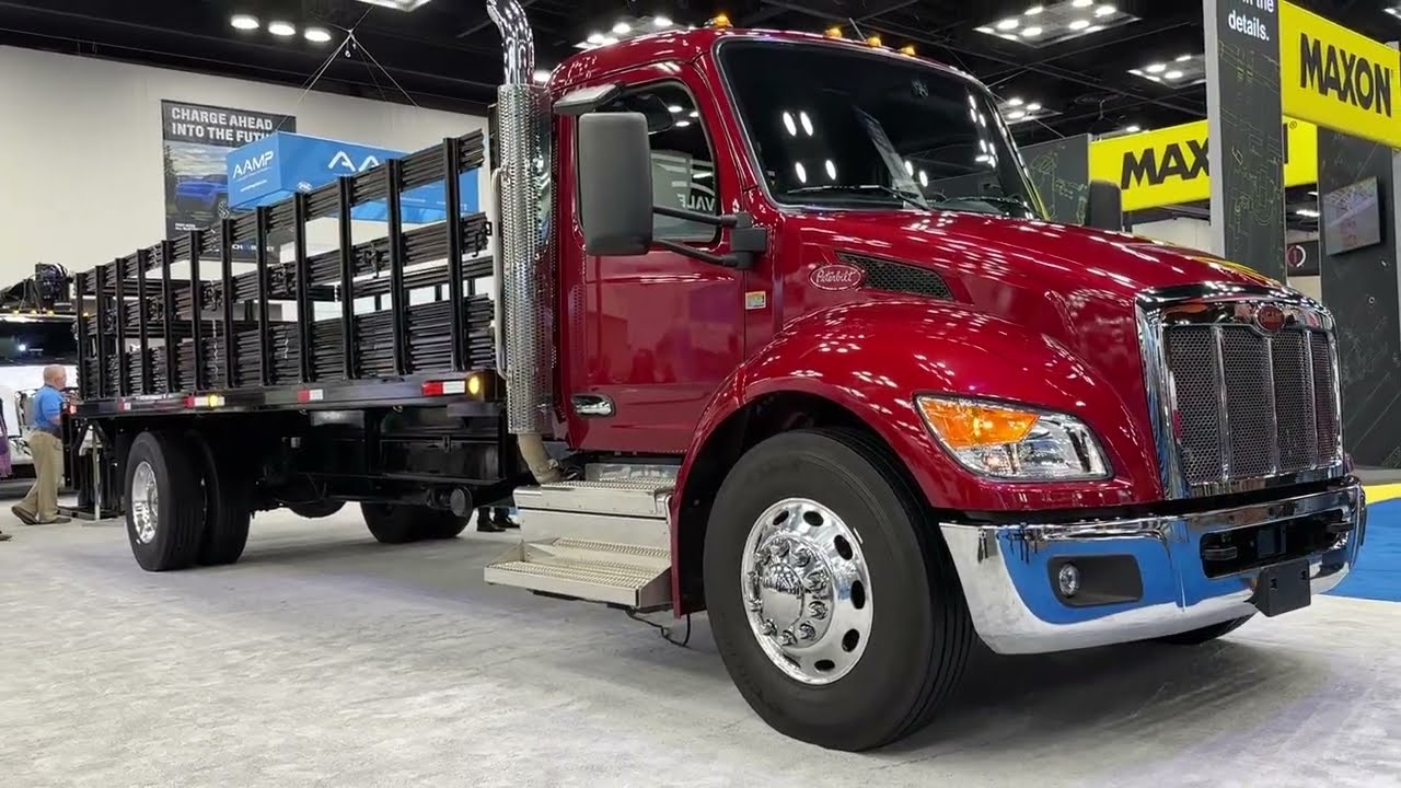 2023 Peterbilt 536 Flat Bed Truck