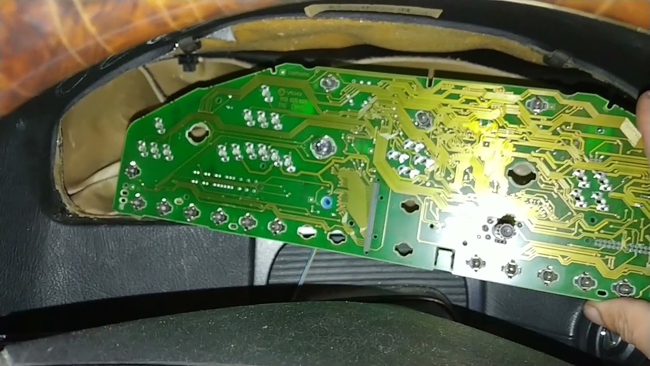 Mercedes S600 interior illumination and mirrors