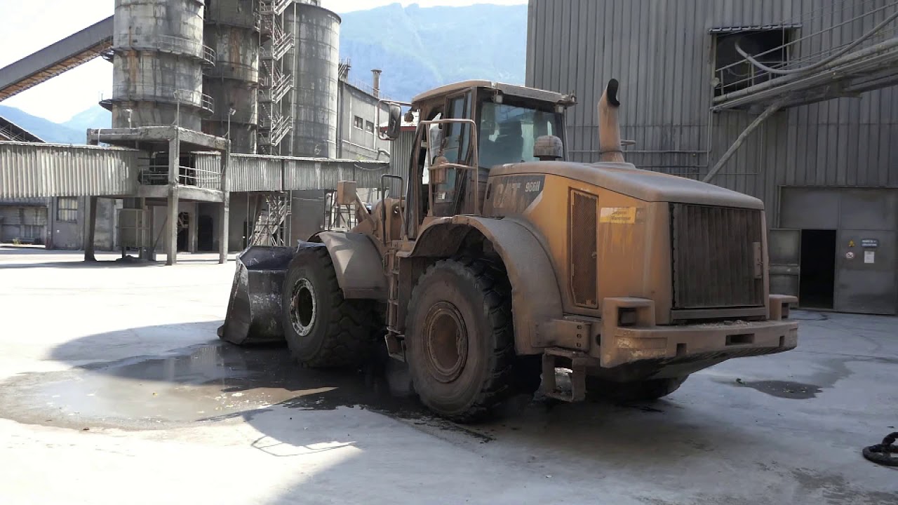 Cement Plant Maintenance, ICEsonic SMART Dry Ice Blaster