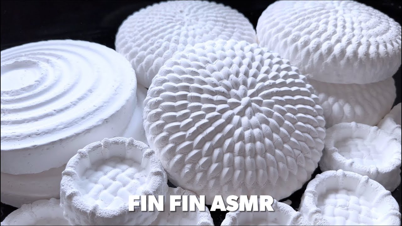 ⚪️ ASMR Reformed Gym Chalk Crush Series 4/13 ⚪️Very Crunchy I love It!🤤 #404
