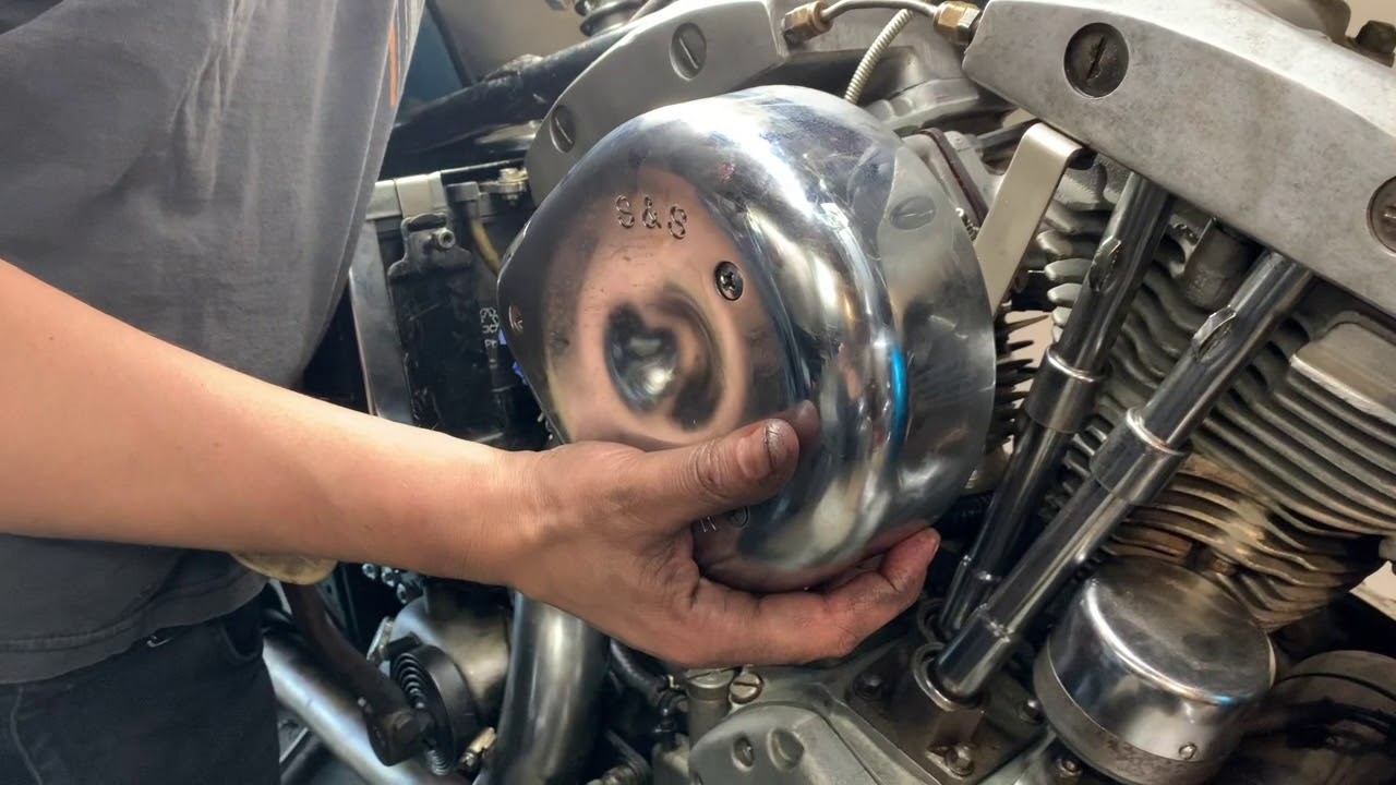 #7 Intake and S&S Carb Install - 1969 Harley Davidson Electra Glide Shovelhead FLH Head