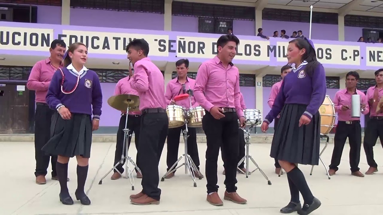 BELLA COLEGIALA. Los Engreídos Del Folklor  De Negro Pampa -  Chota   Cajamarca